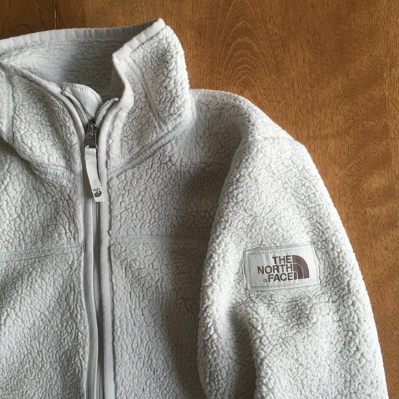 The North Face ivory sherpa fleece XL (18) - Picture 4 of 14
